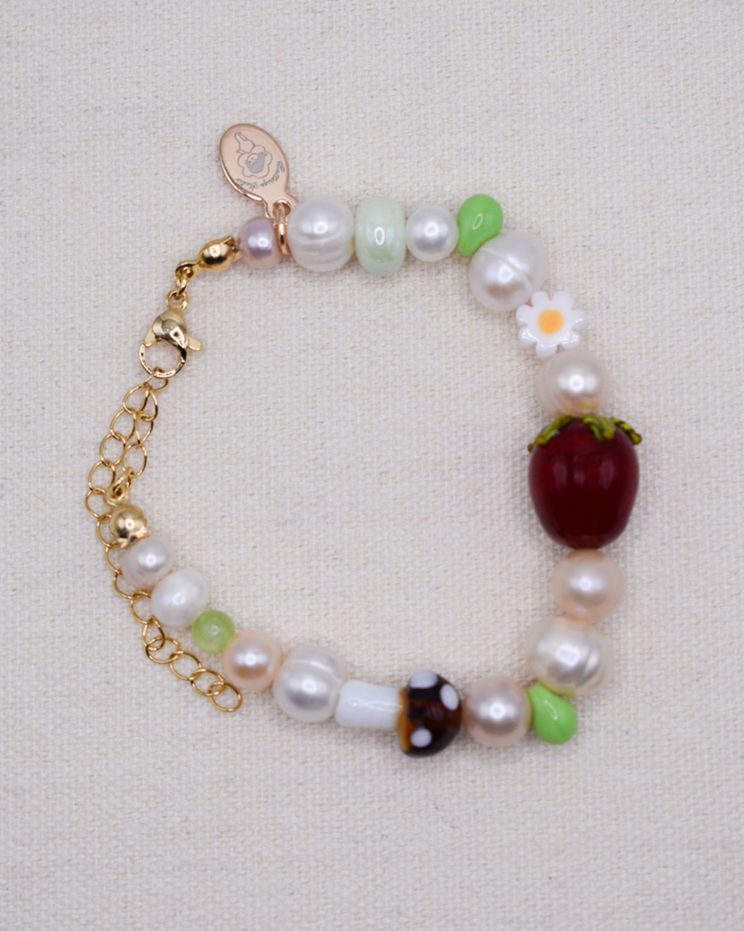 The Tomato Girl Freshwater Pearls Bracelet