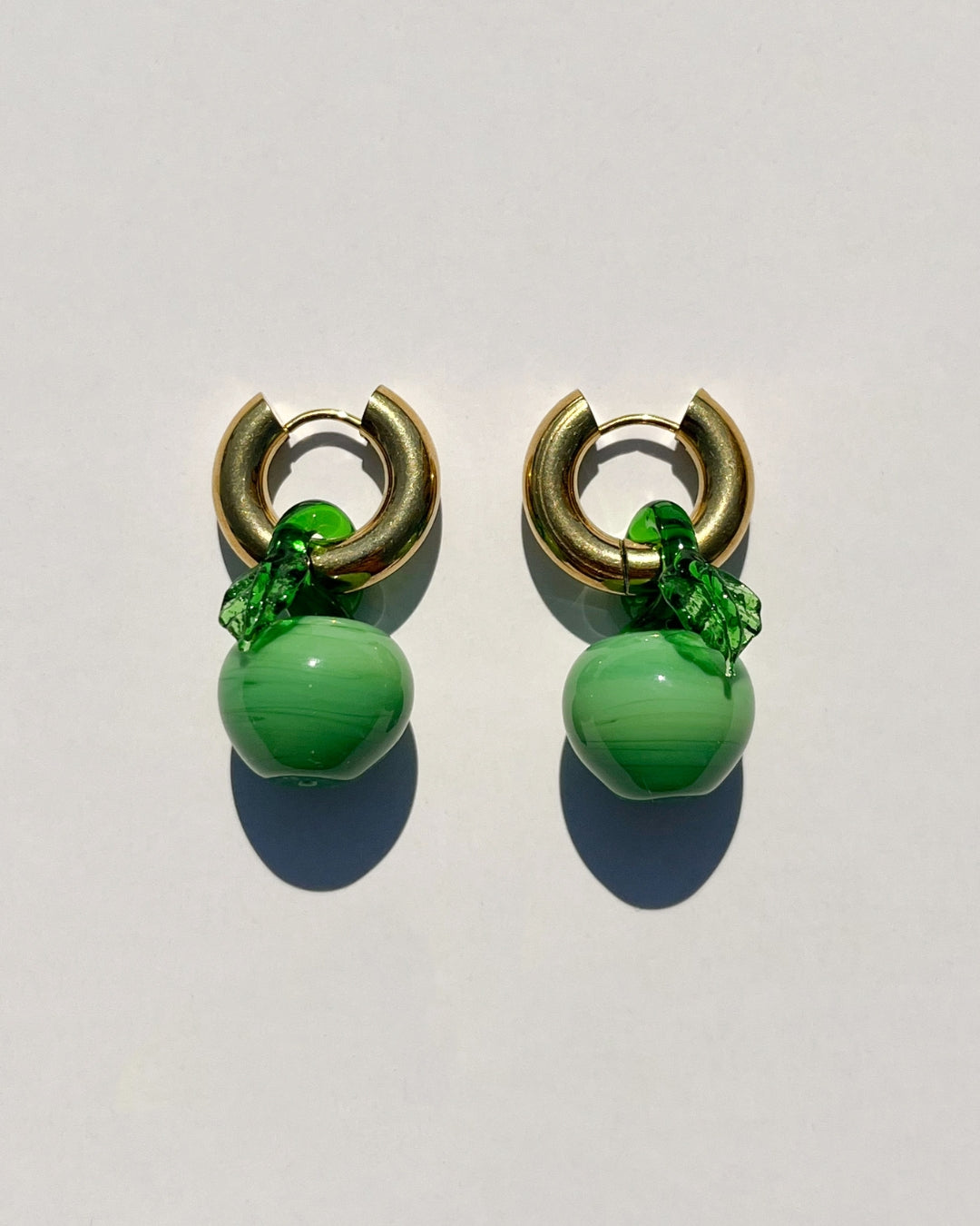 The So Julia Apple Earrings - Green