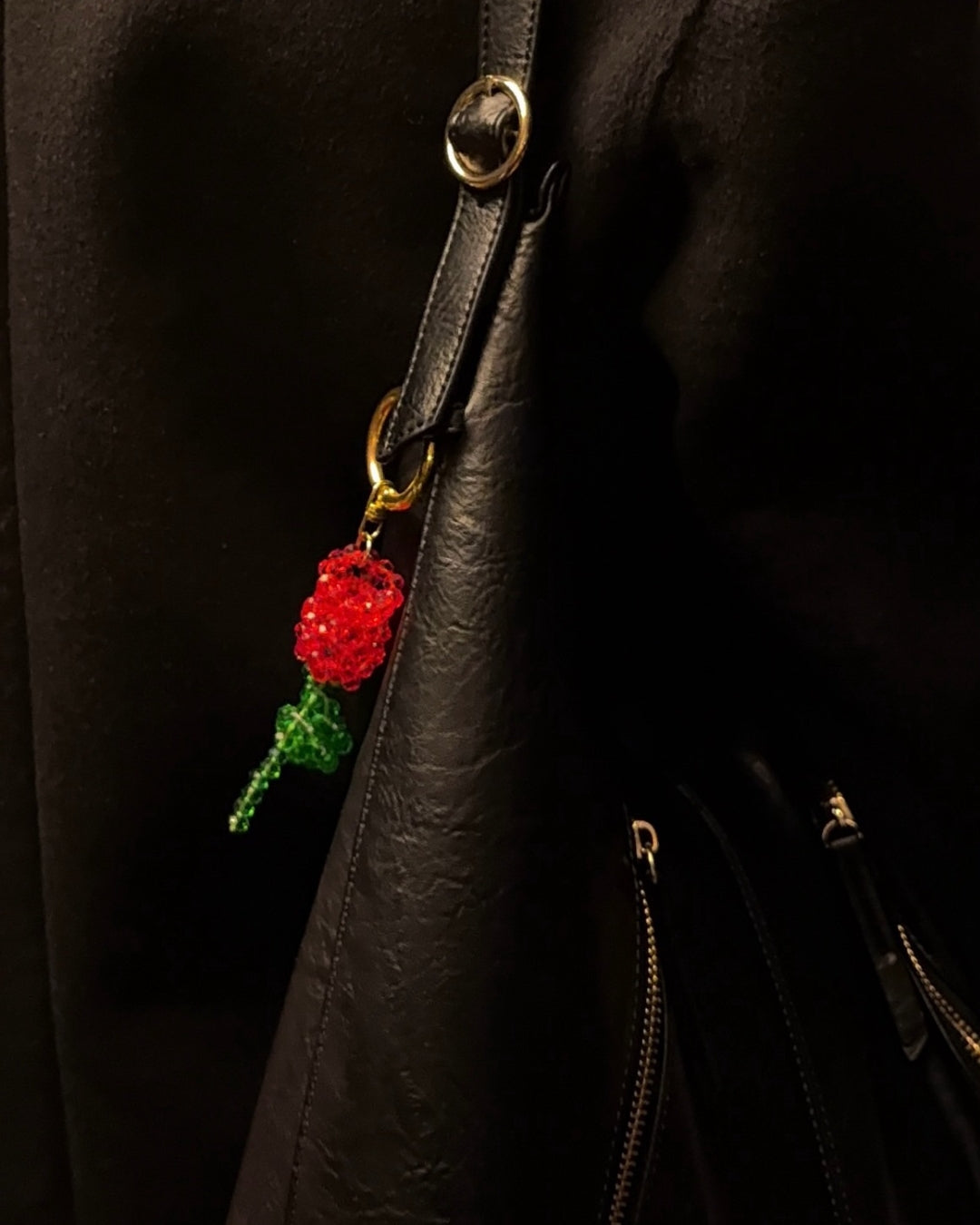 Le charm de sac perlé Rosetta